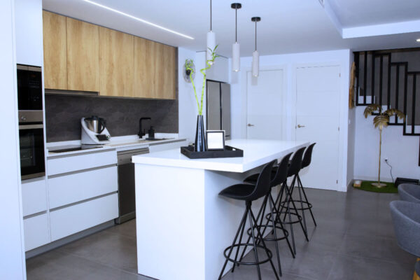 reforma-integral-cocina-alicante Reforma de vivienda en Alicante - cocina con isla